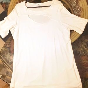 Masseys White Top w opening over chest area Size 1X